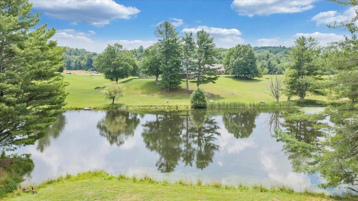 10250 Mill Creek RD - Photo 14