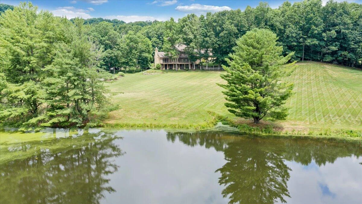 10250 Mill Creek RD - Photo 19