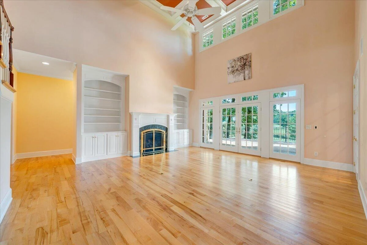 10250 Mill Creek RD - Photo 37