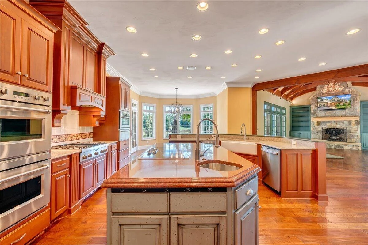 10250 Mill Creek RD - Photo 39