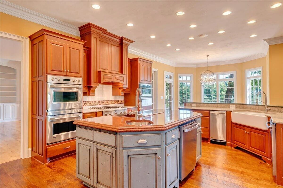 10250 Mill Creek RD - Photo 40