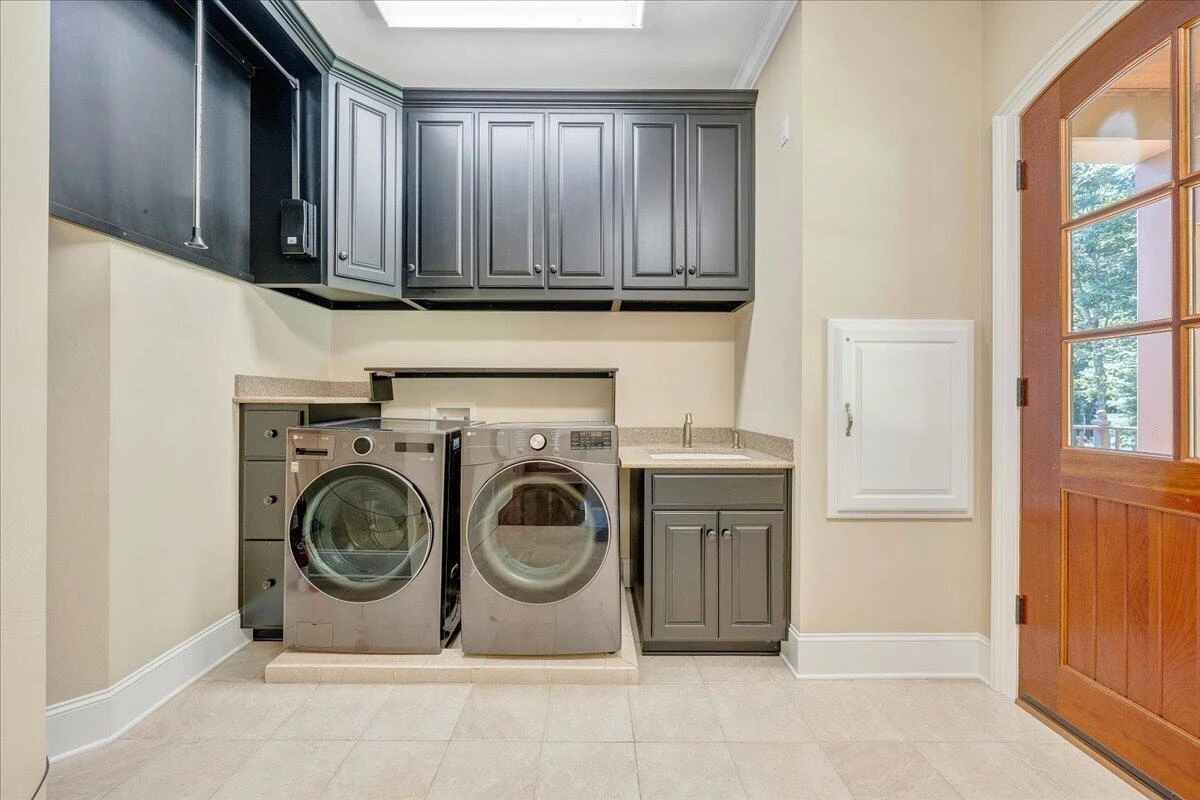 10250 Mill Creek RD - Photo 55