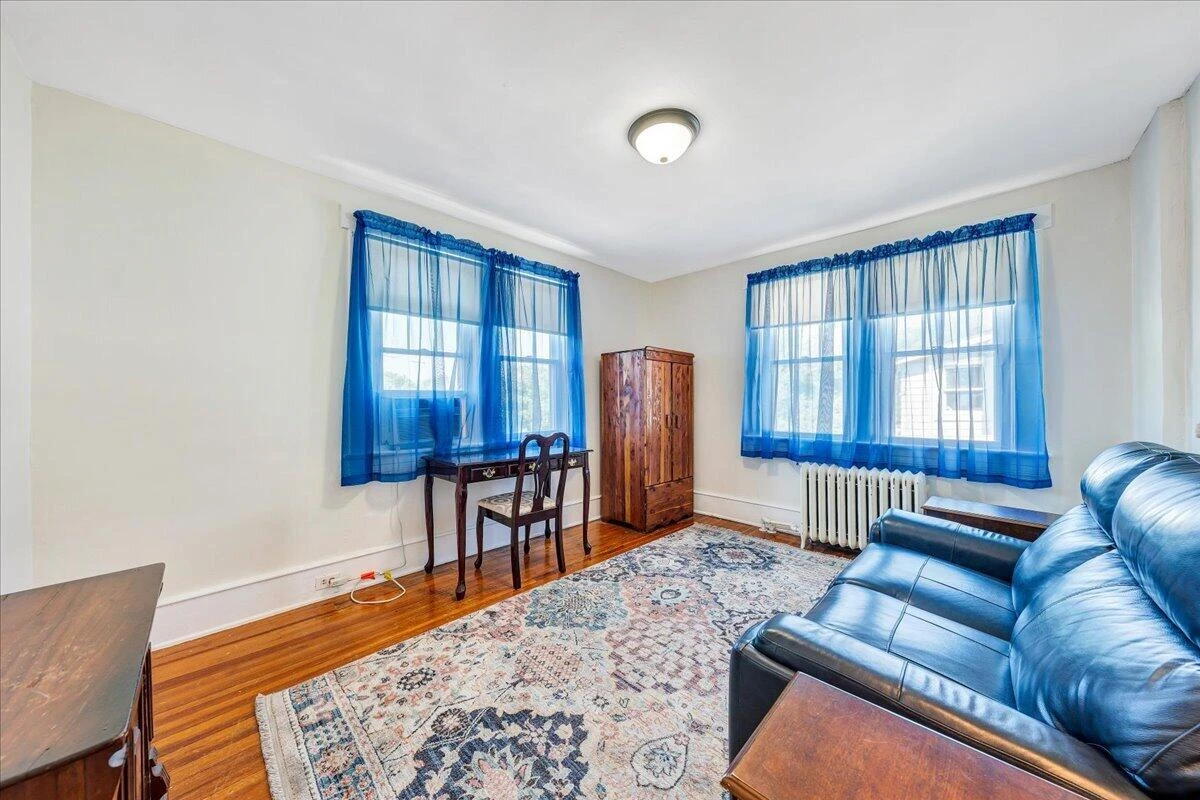 2040 Berkley AVE SW - Photo 40