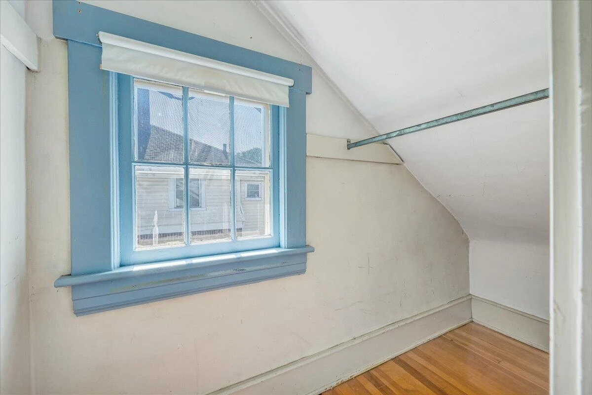 2040 Berkley AVE SW - Photo 43