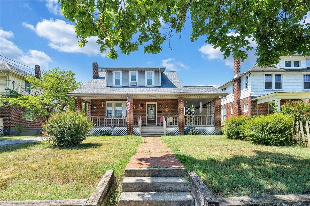 2040 Berkley AVE SW - Photo 65