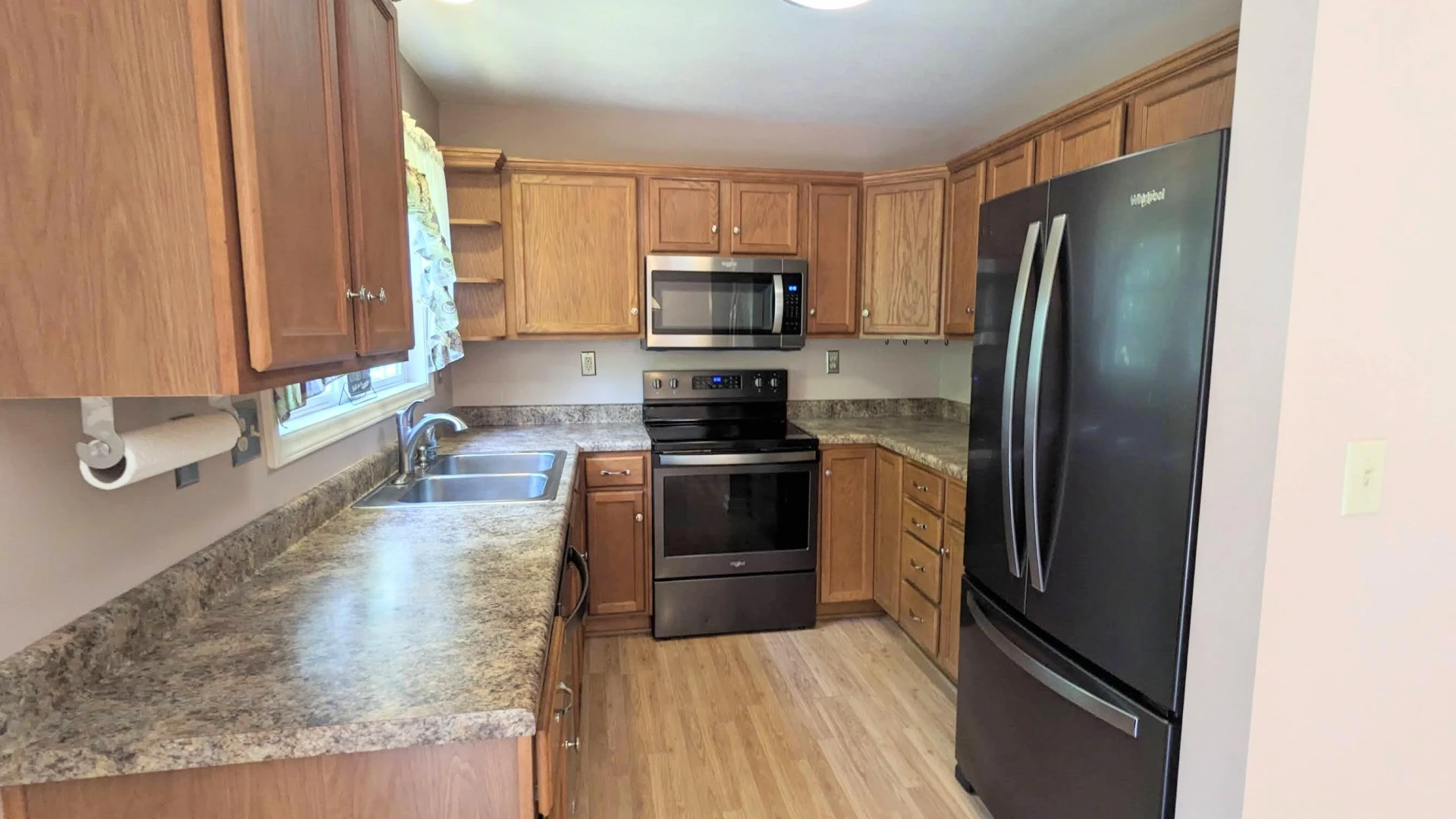 3959 Diamond Hill RD - Photo 11