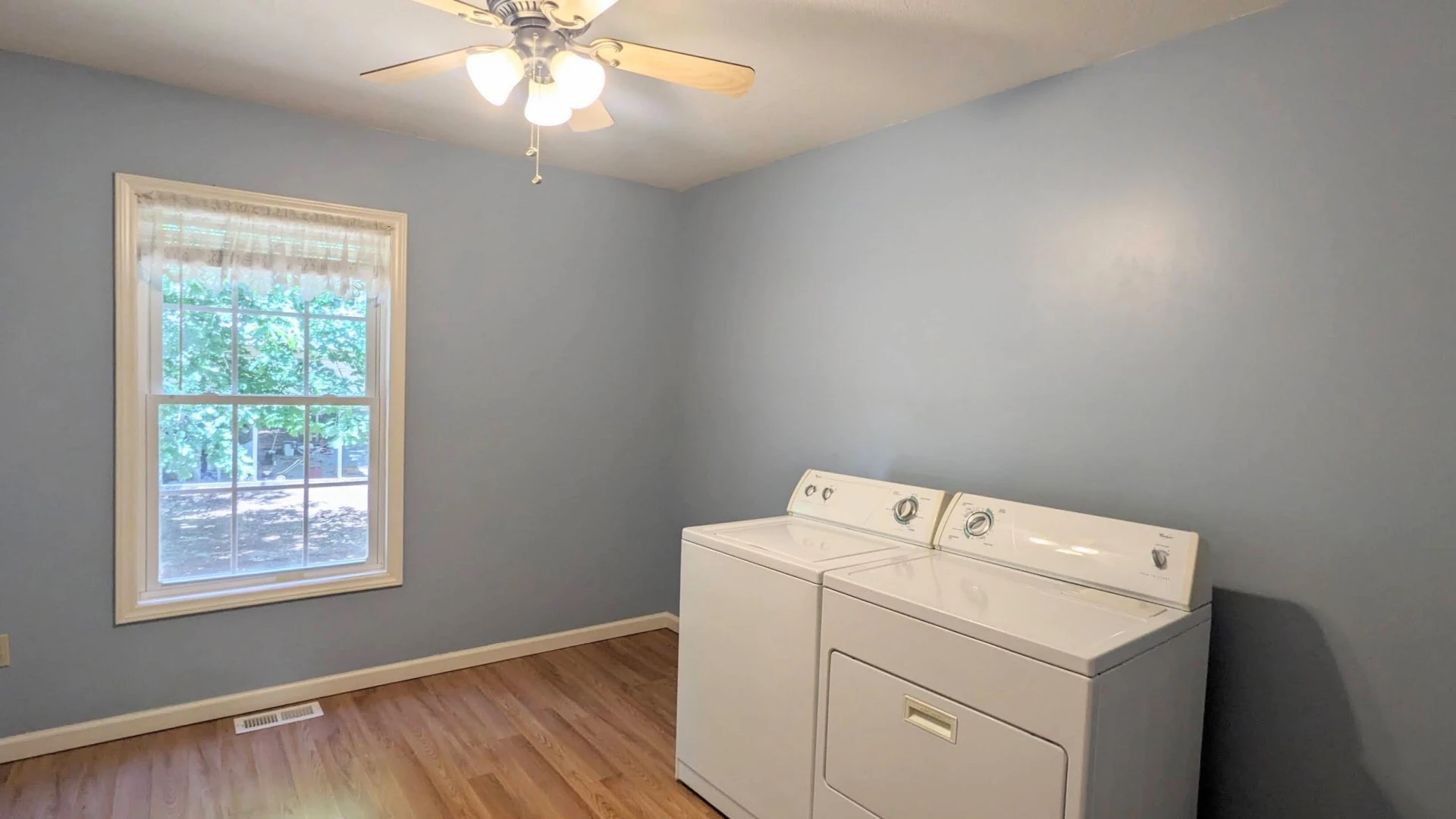 3959 Diamond Hill RD - Photo 21