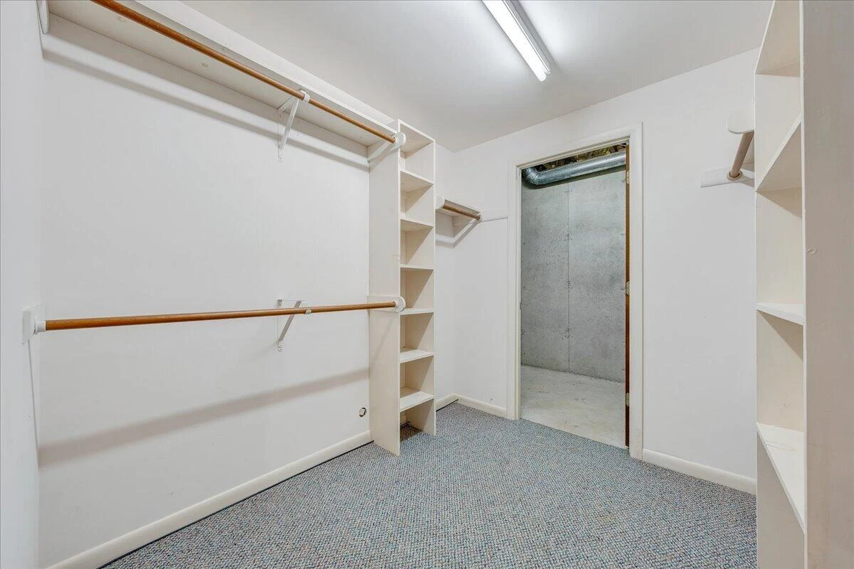 110 Club House DR - Photo 25