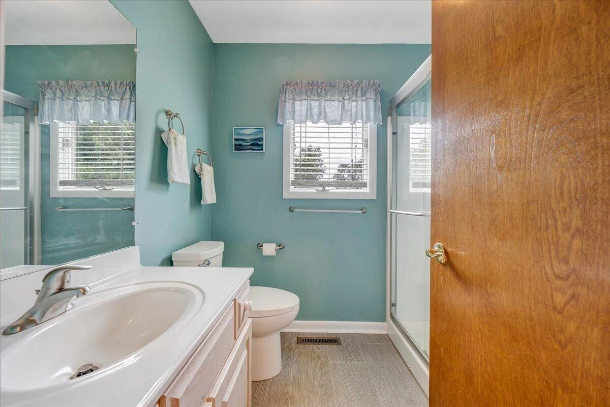 110 Club House DR - Photo 29