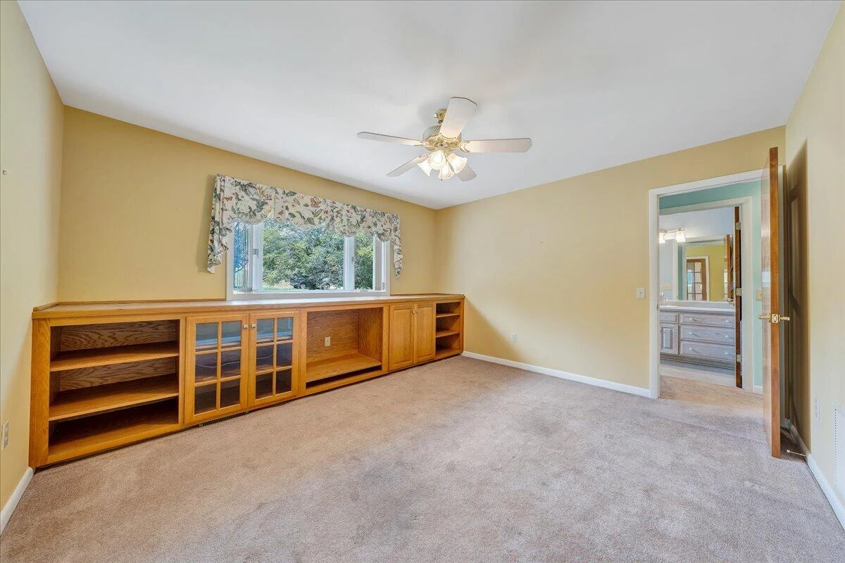 110 Club House DR - Photo 40