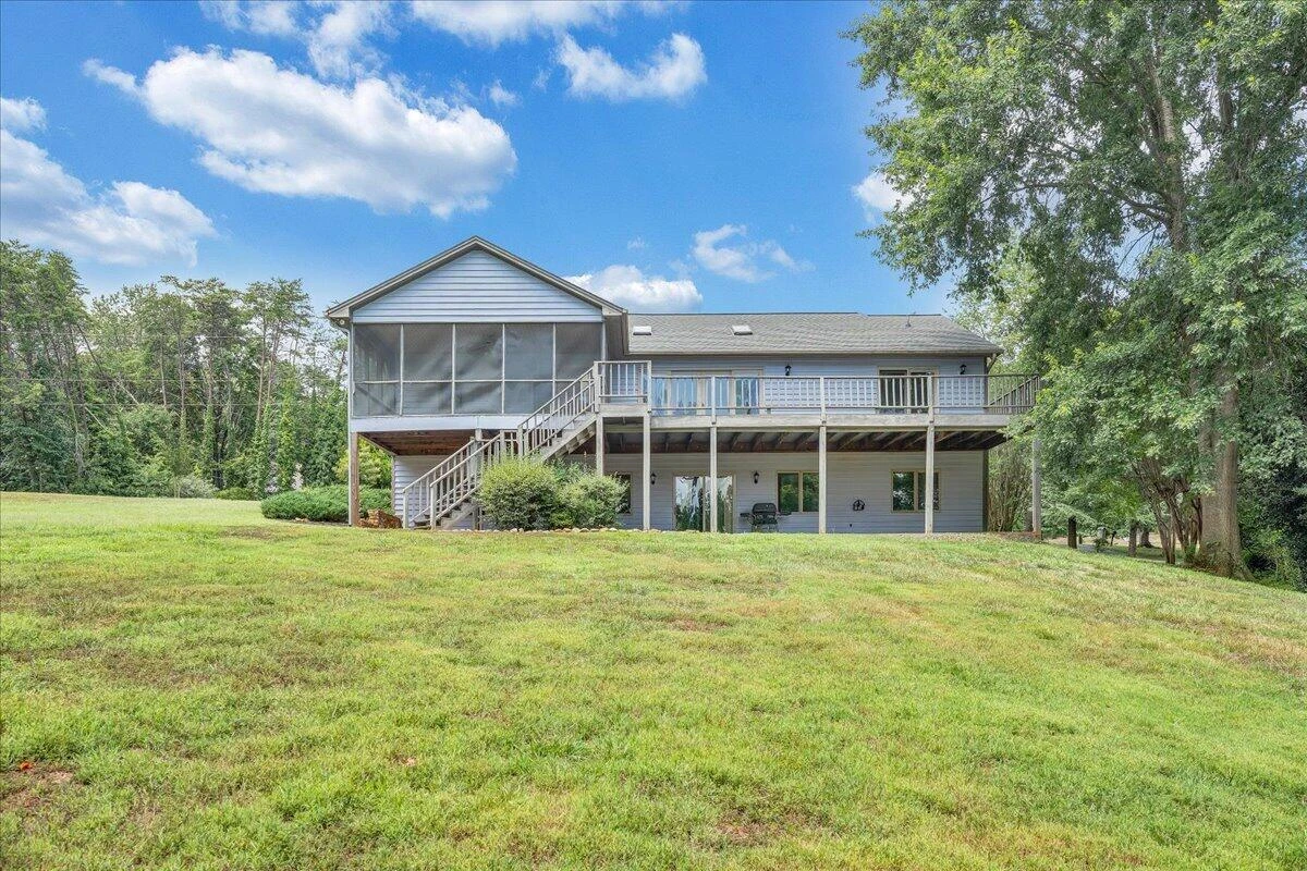 110 Club House DR - Photo 51