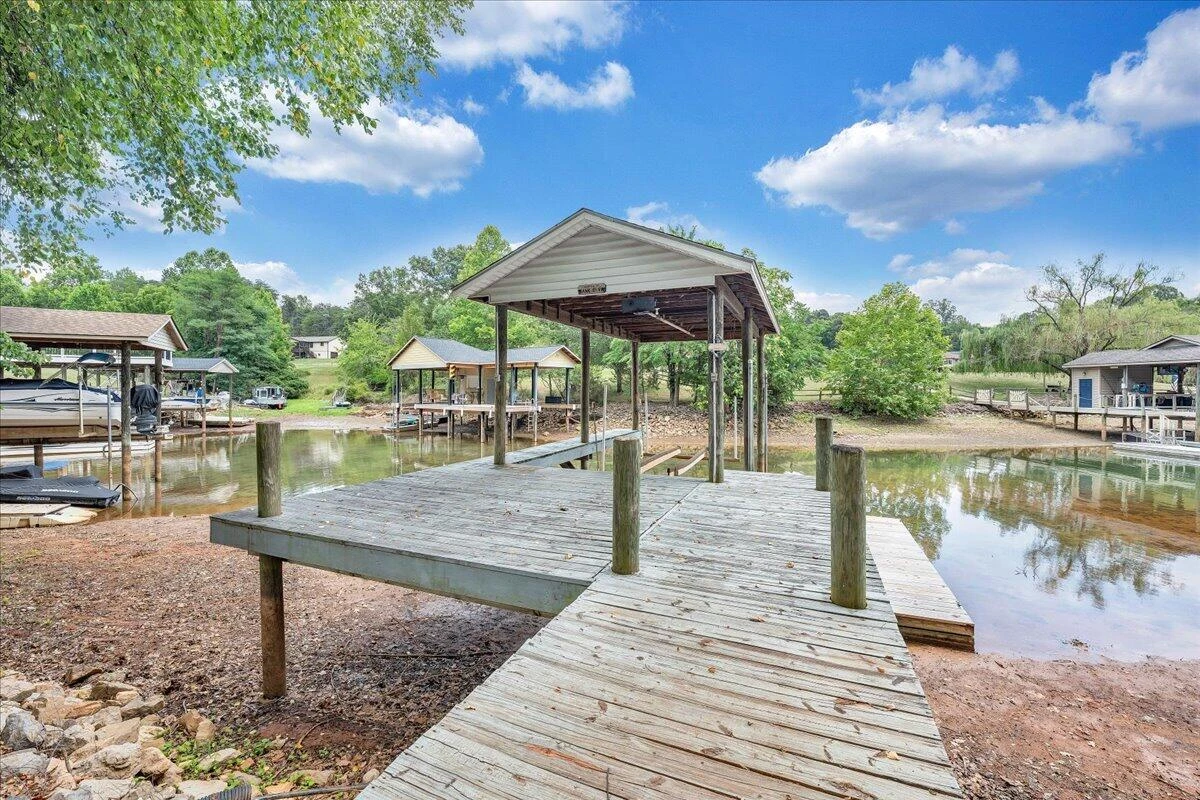 110 Club House DR - Photo 60