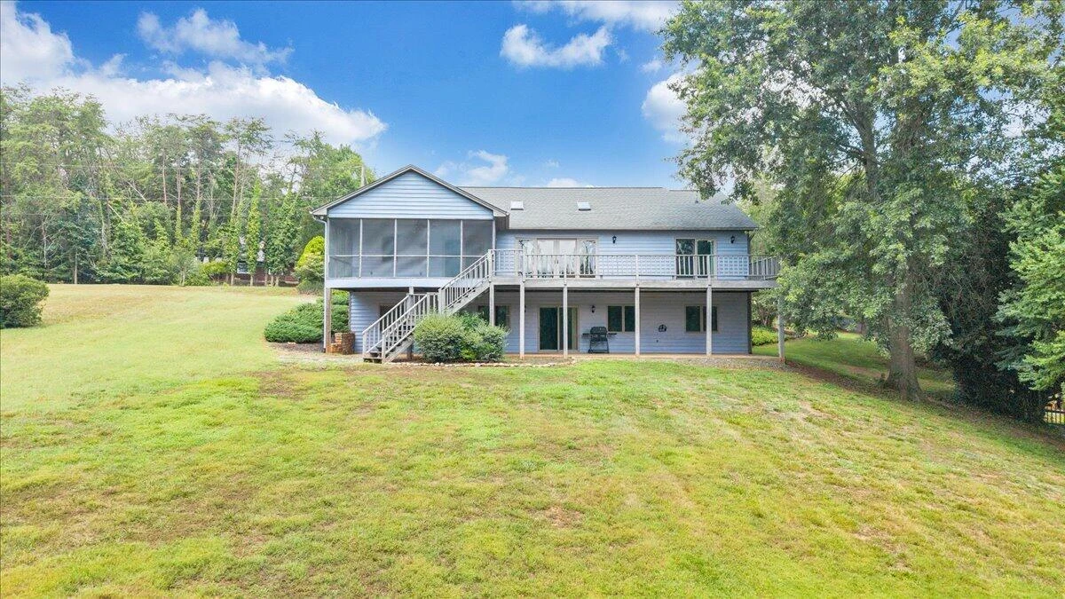 110 Club House DR - Photo 79