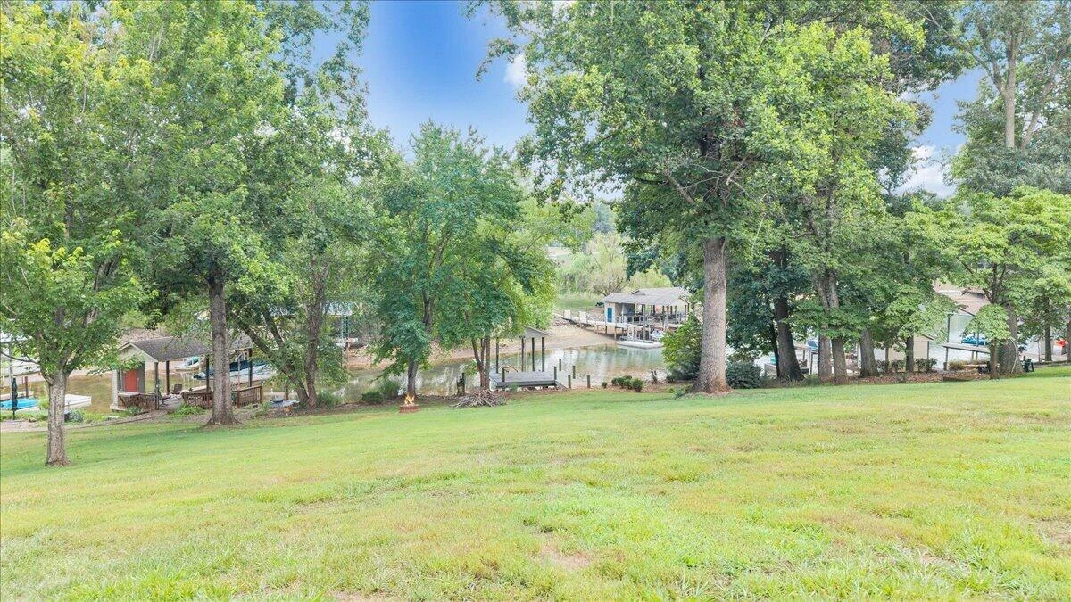 110 Club House DR - Photo 81