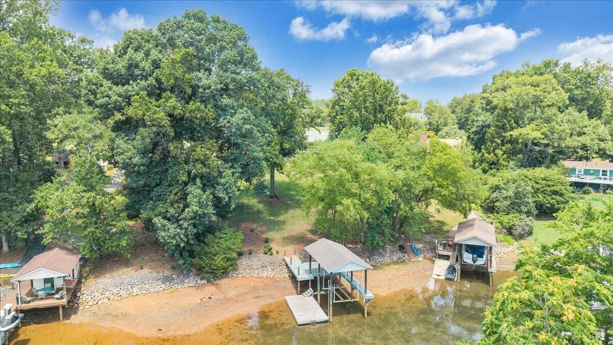 110 Club House DR - Photo 88