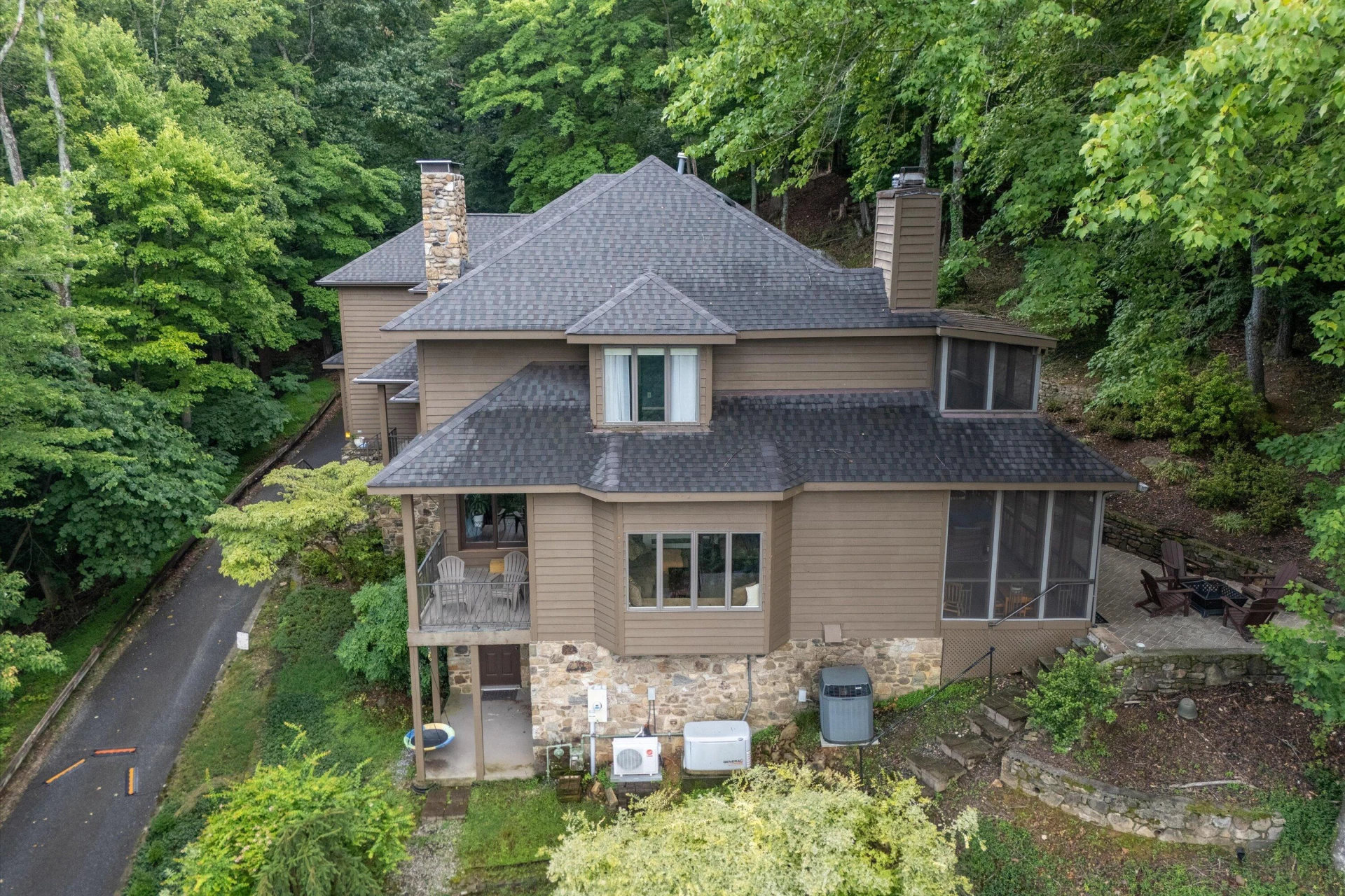 3226 Peakwood DR SW - Photo 2