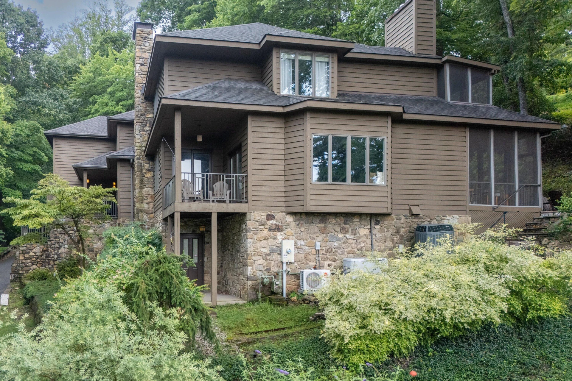 3226 Peakwood DR SW - Photo 3