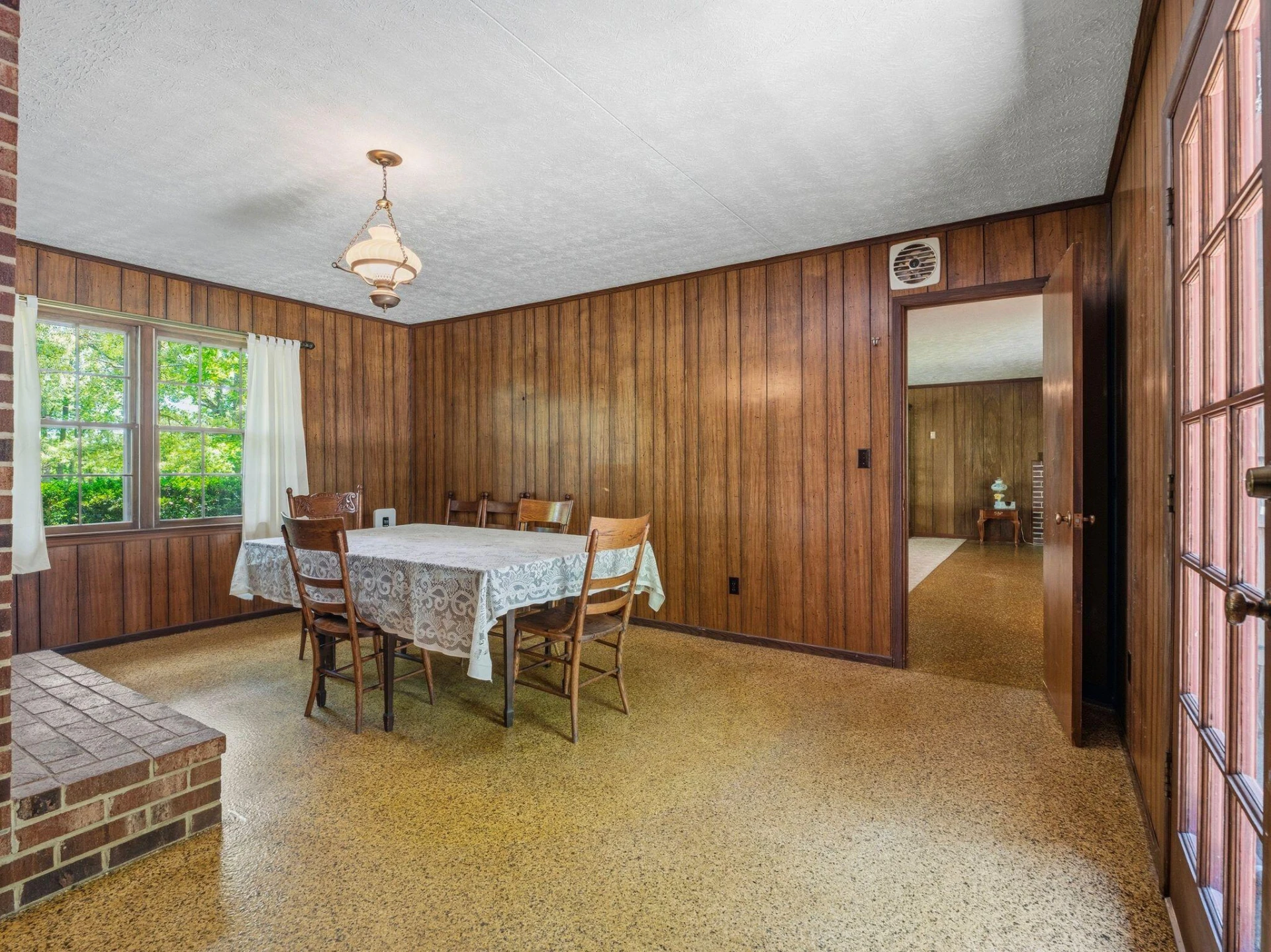 1115 Robin Ridge RD - Photo 12
