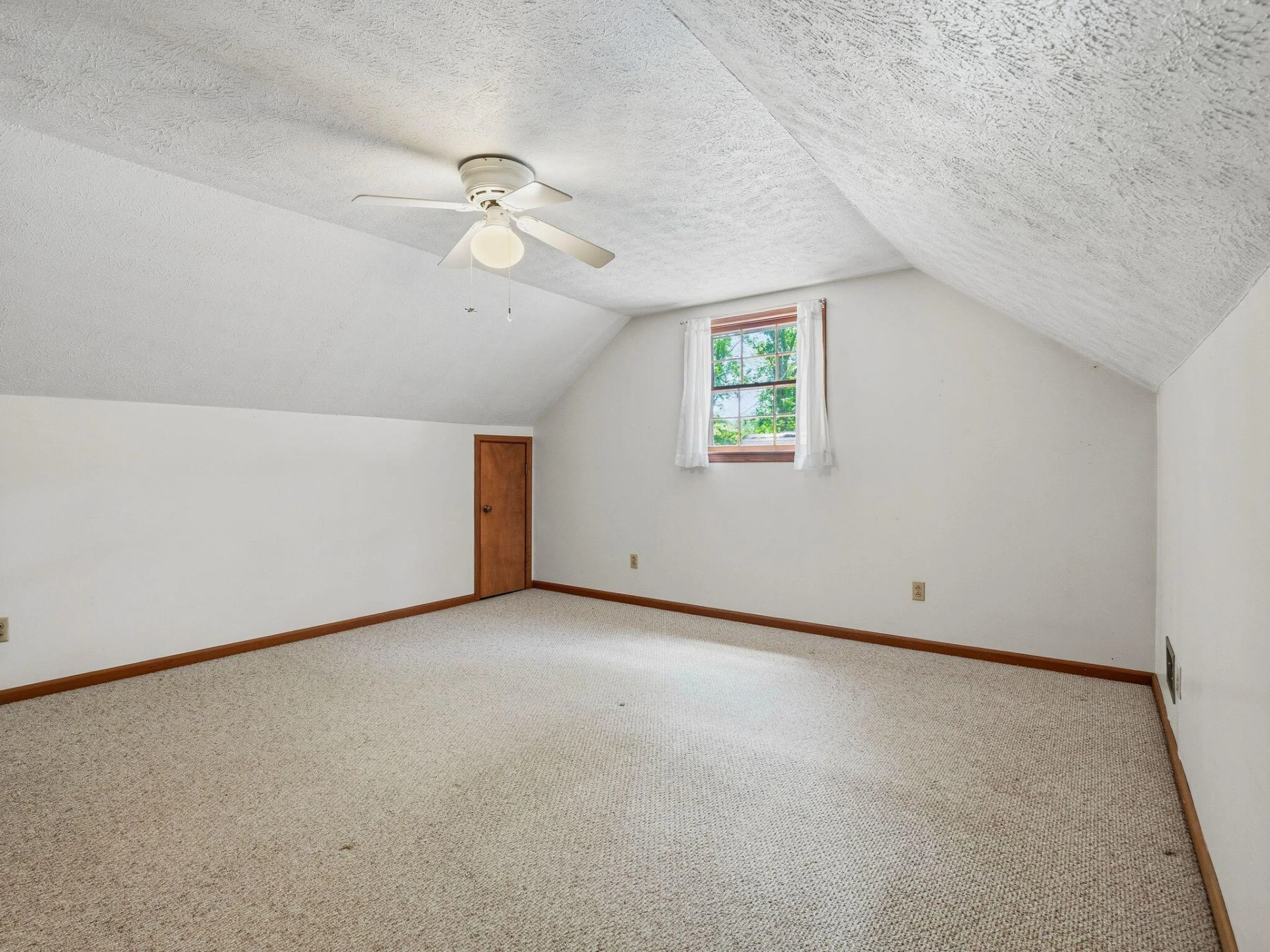 1115 Robin Ridge RD - Photo 29