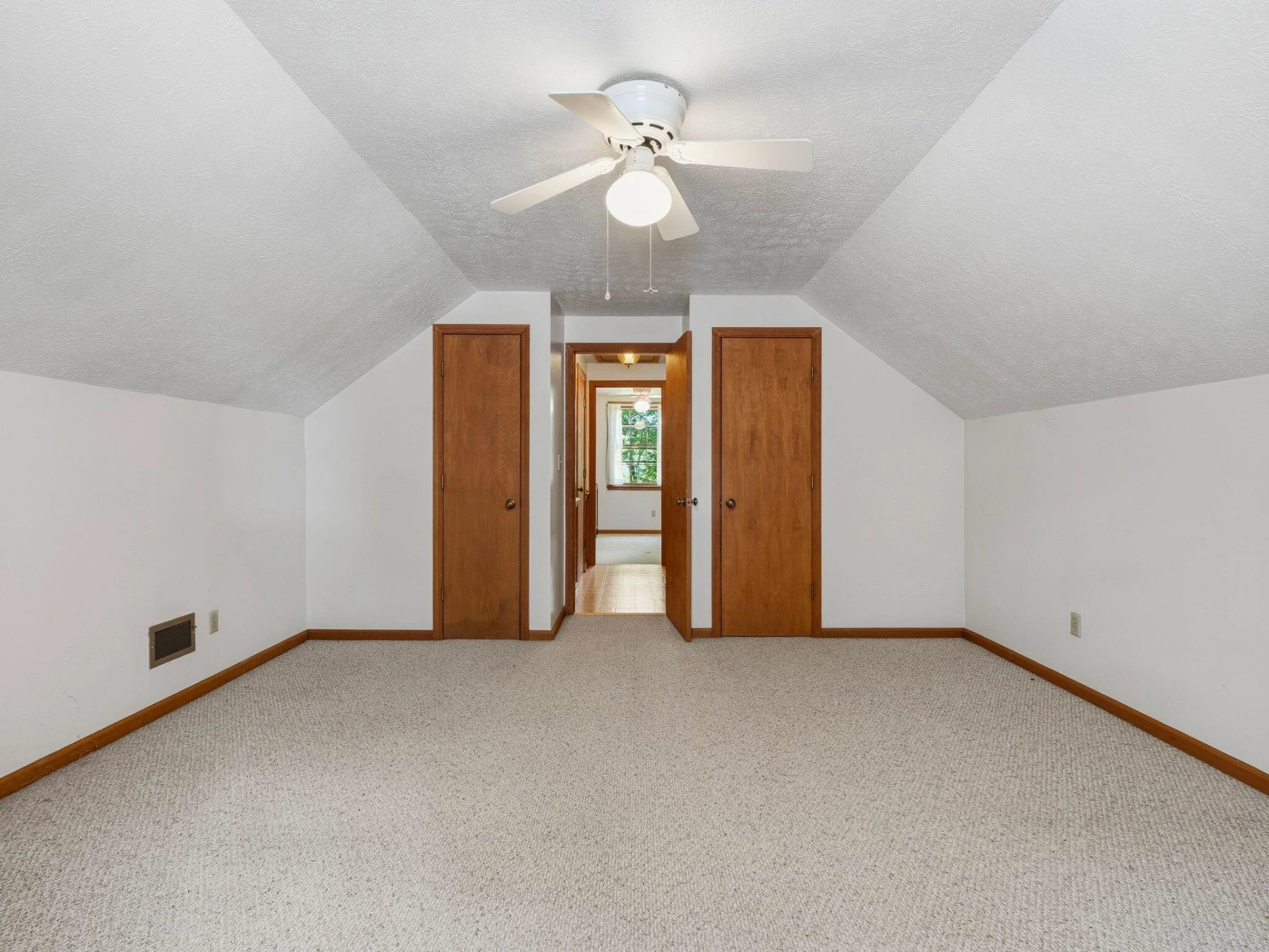 1115 Robin Ridge RD - Photo 30