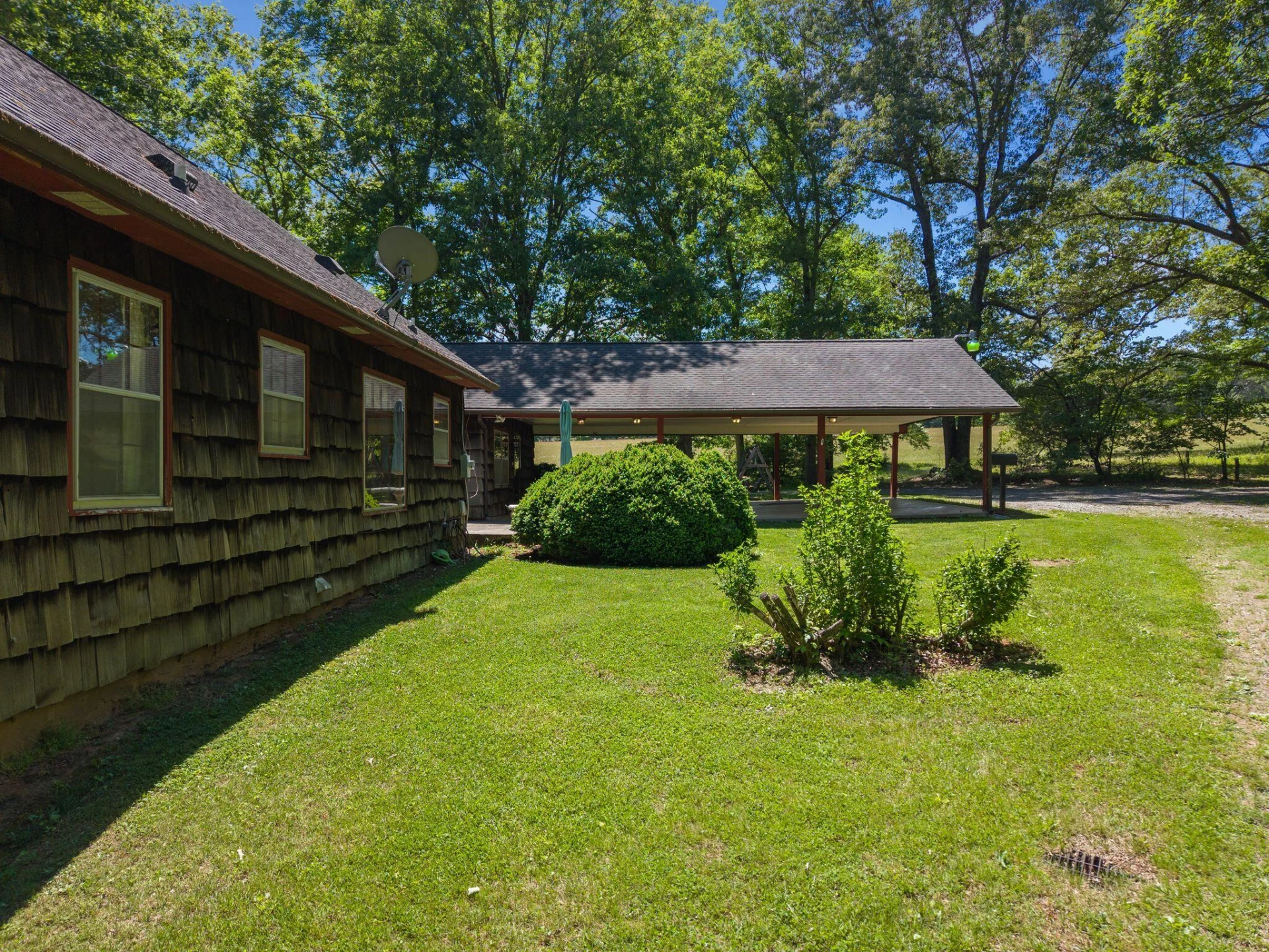 1115 Robin Ridge RD - Photo 34