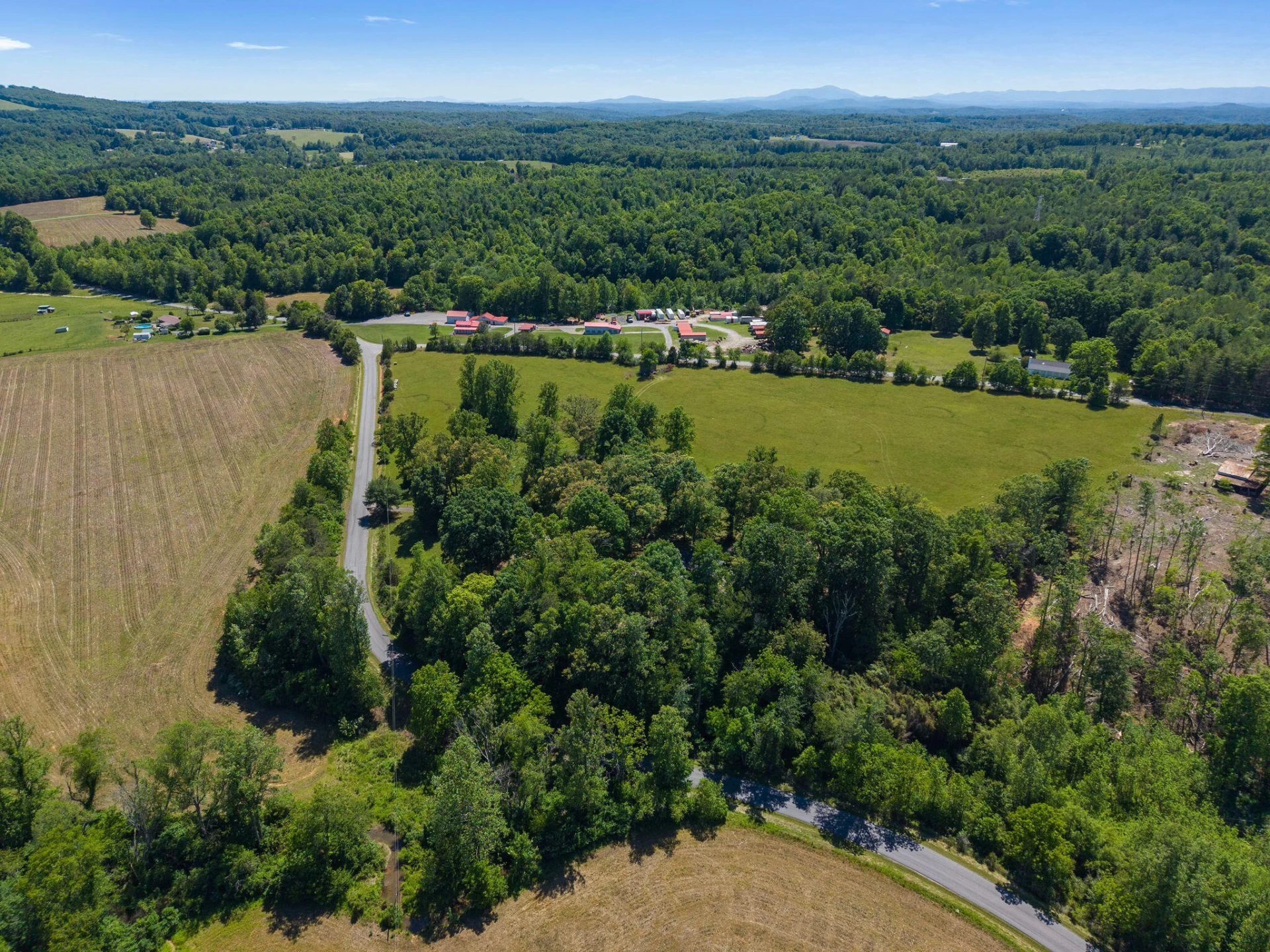 1115 Robin Ridge RD - Photo 51