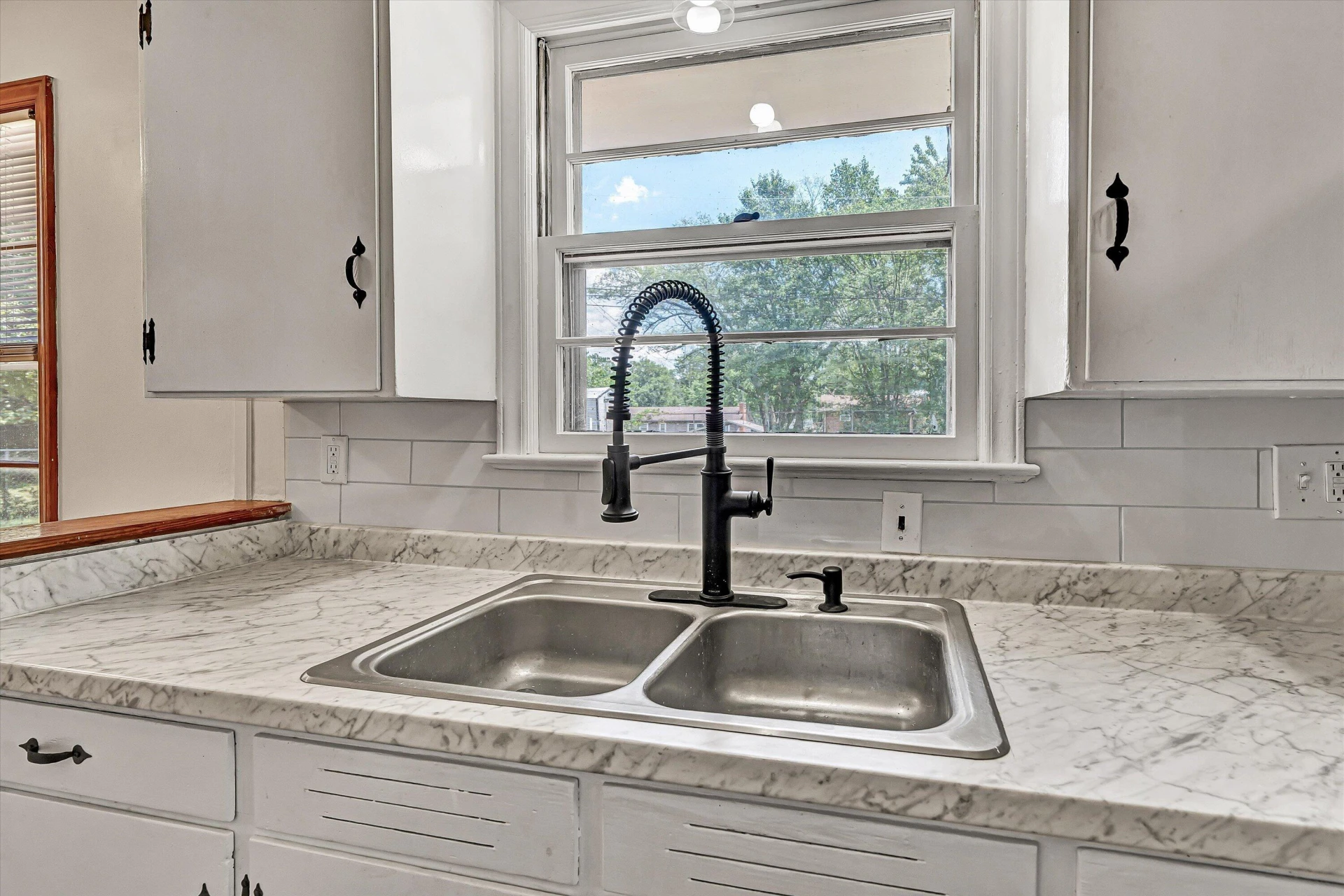 1619 Michael ST NW - Photo 9