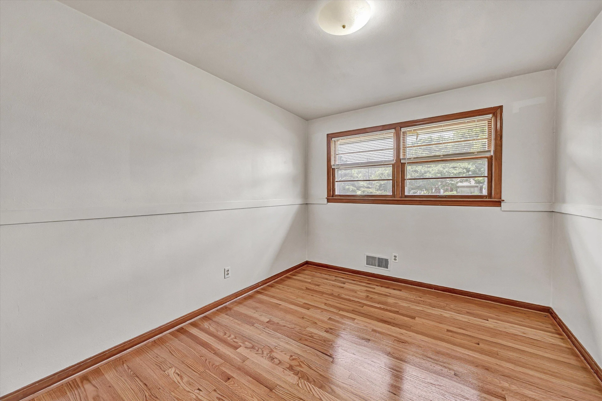 1619 Michael ST NW - Photo 10