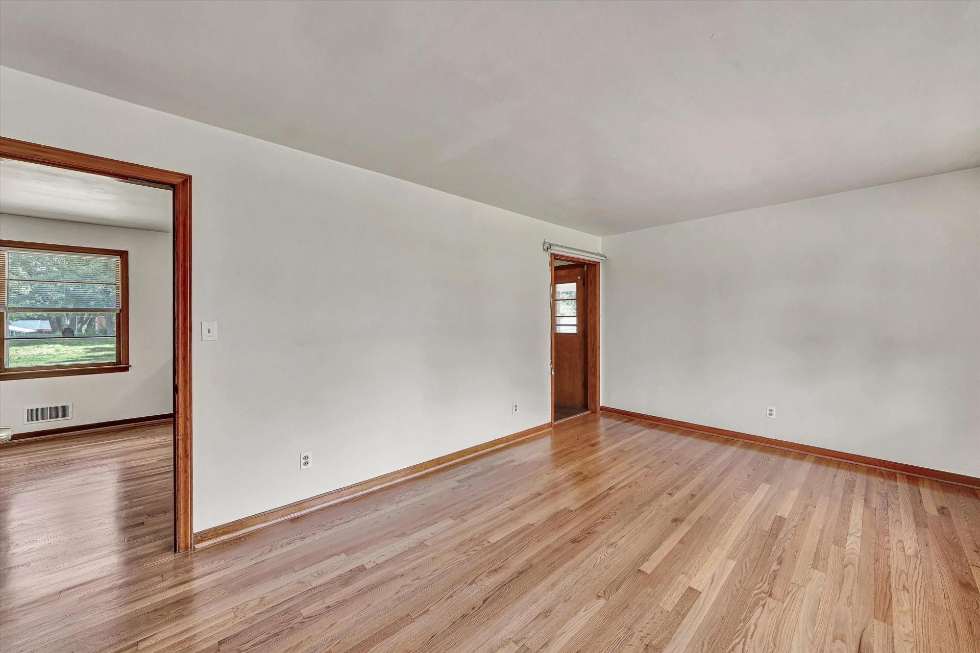 1619 Michael ST NW - Photo 3
