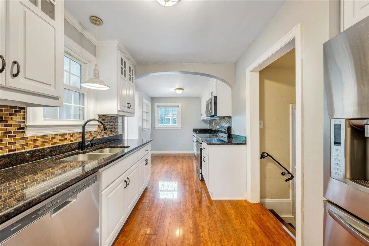 2310 Westover AVE SW - Photo 12