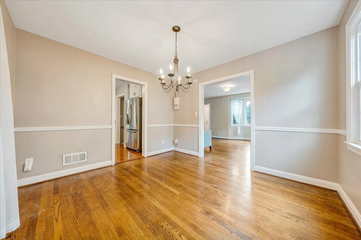 2310 Westover AVE SW - Photo 9