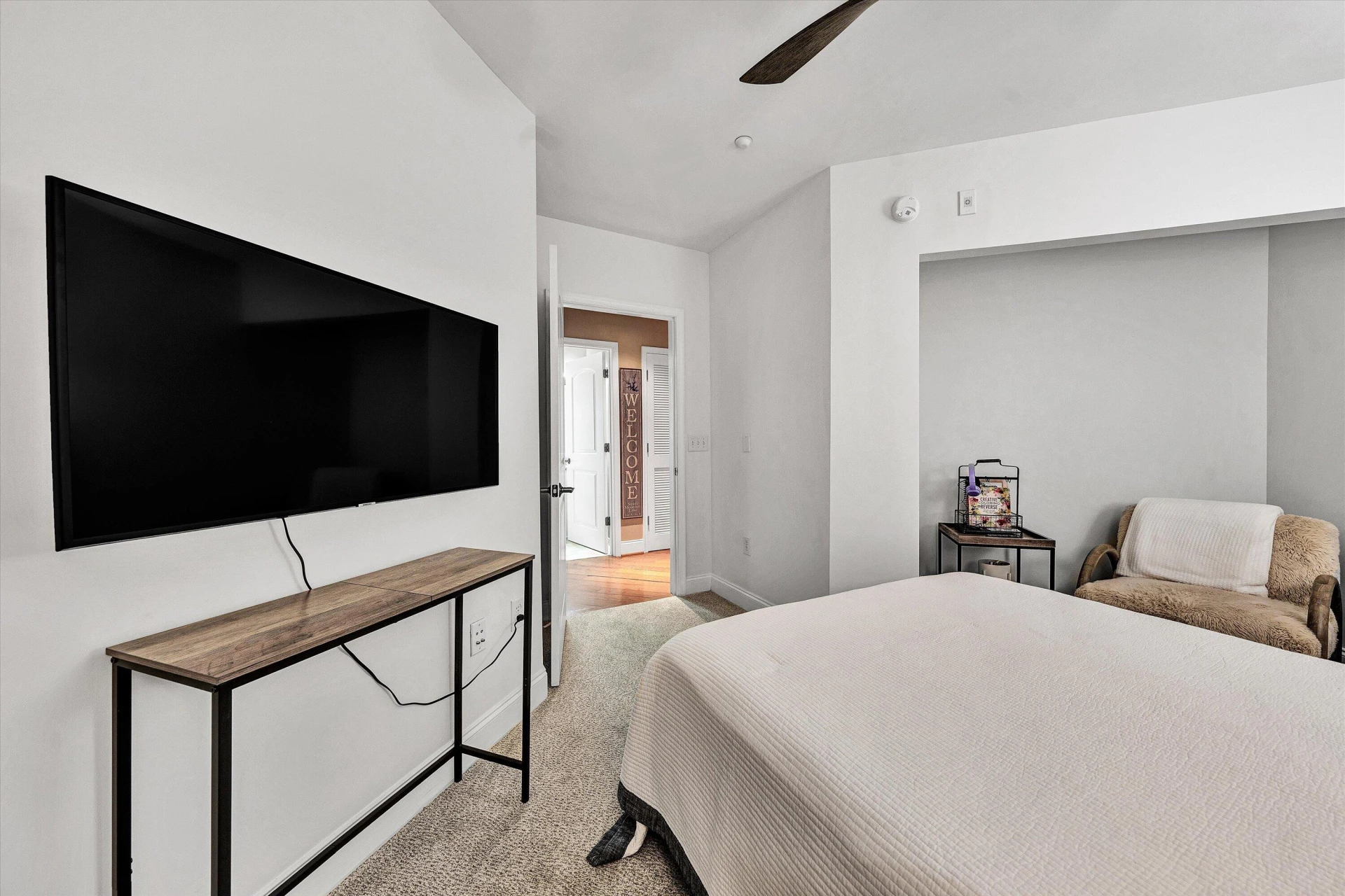 100 Bridgewater Pointe PL #UNIT 607 - Photo 10