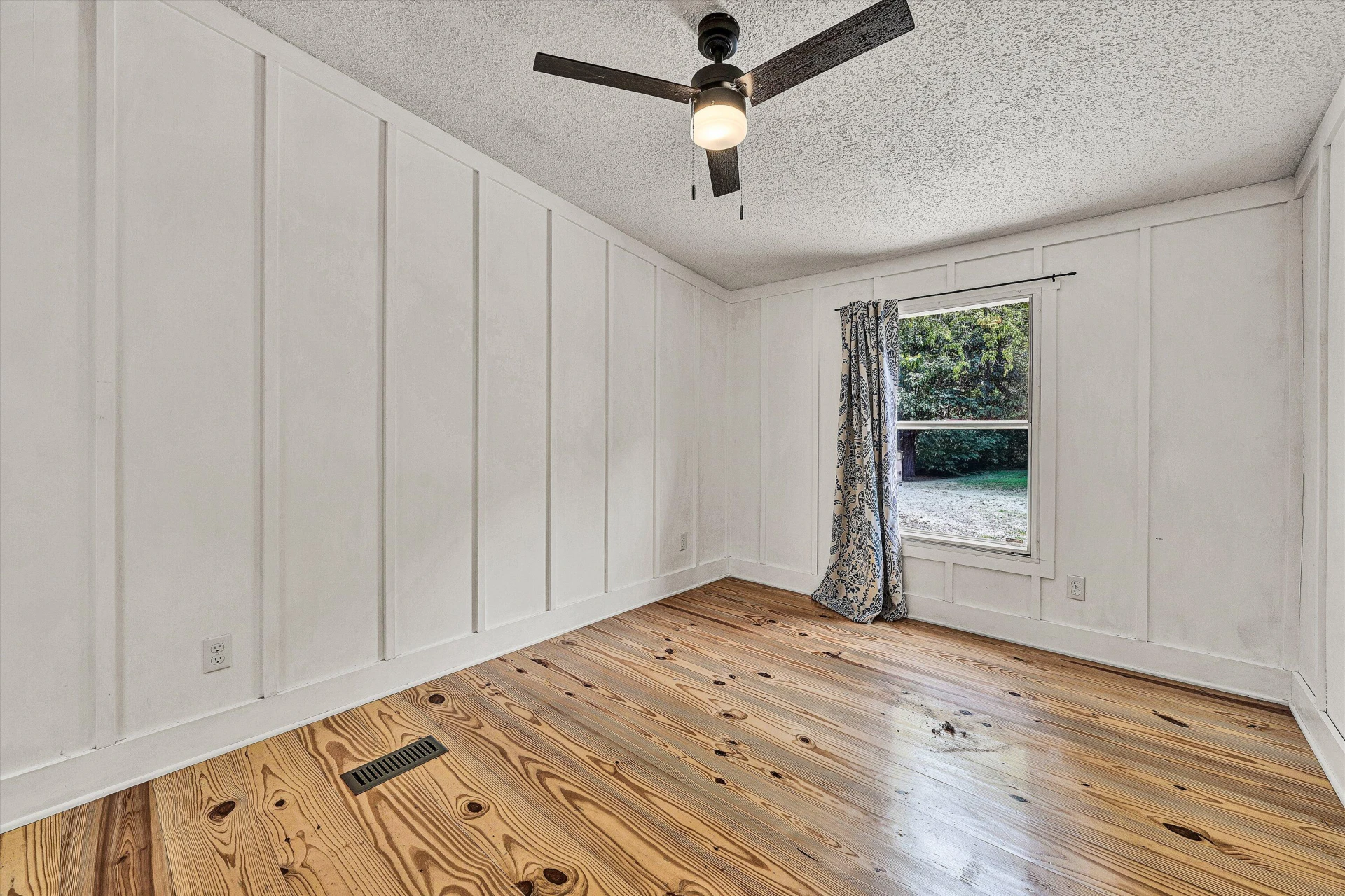 1100 Cox ST - Photo 29