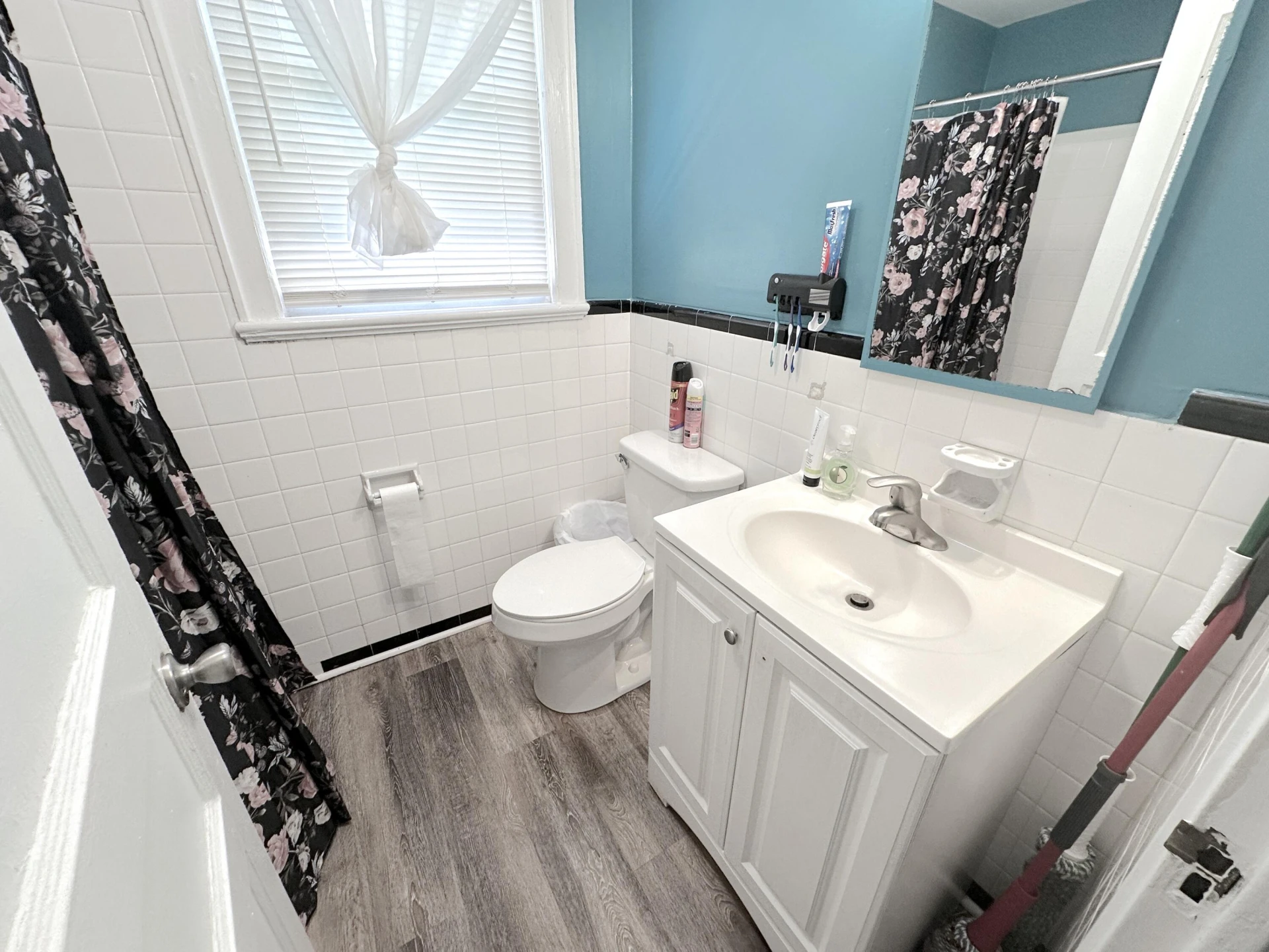 2813 Clarendon AVE NW - Photo 20
