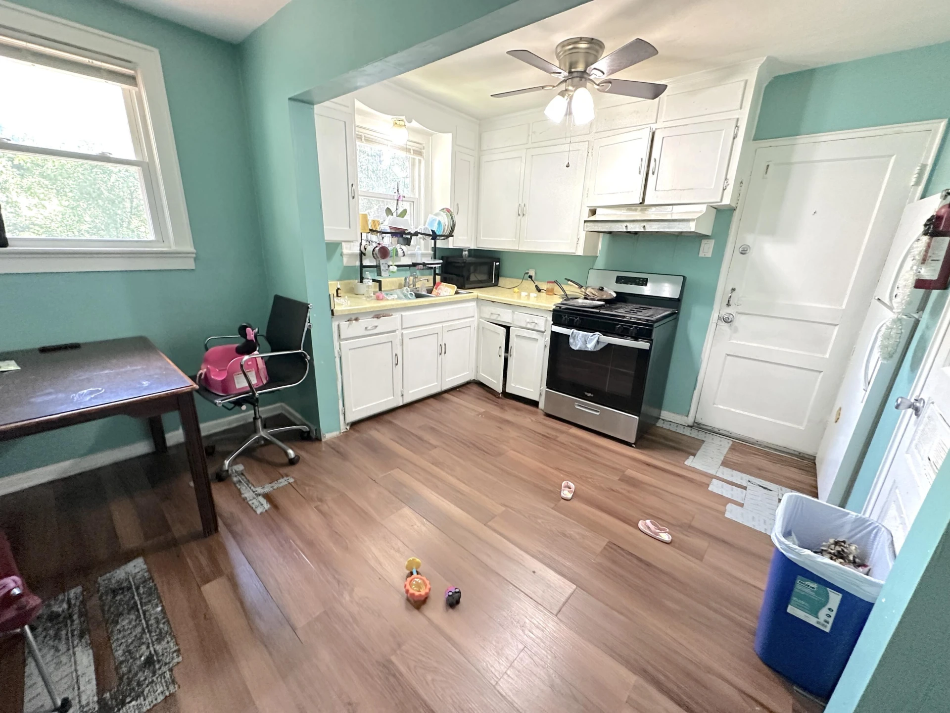 2813 Clarendon AVE NW - Photo 31