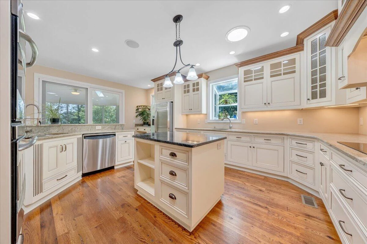 2250 Lovely Valley RD - Photo 32