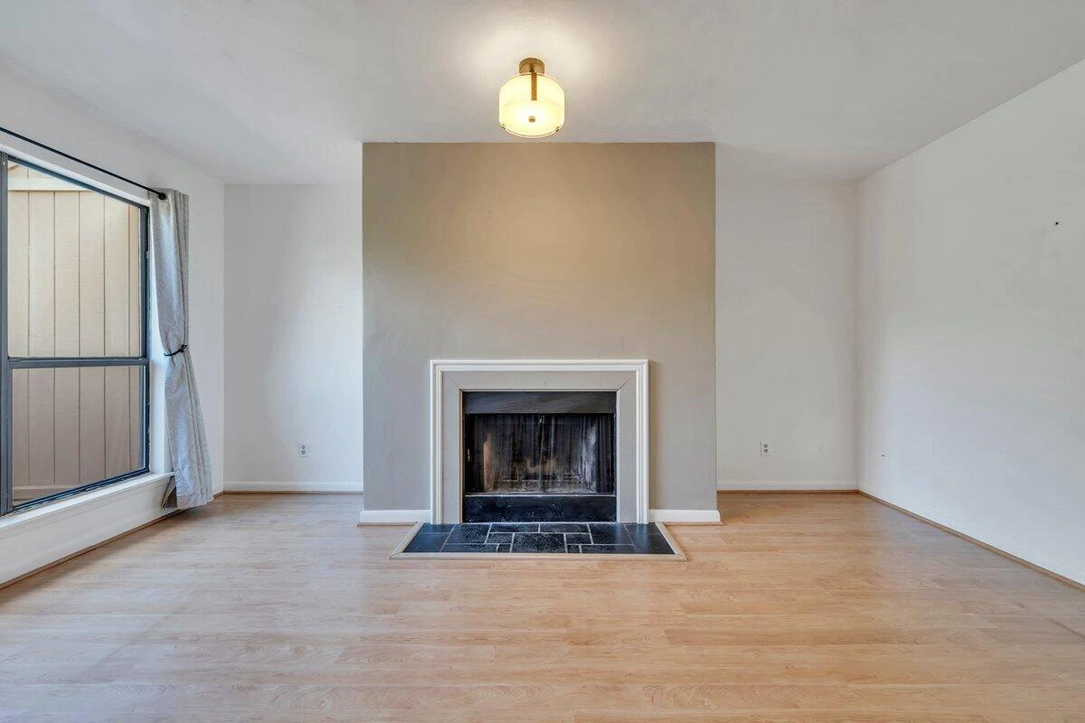 7121 Pine CT SW - Photo 5