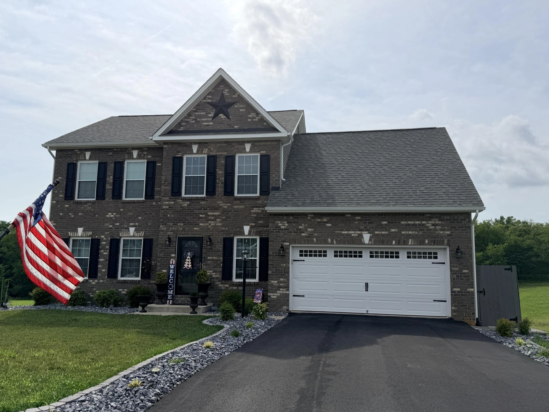 595 Spring Grove DR
