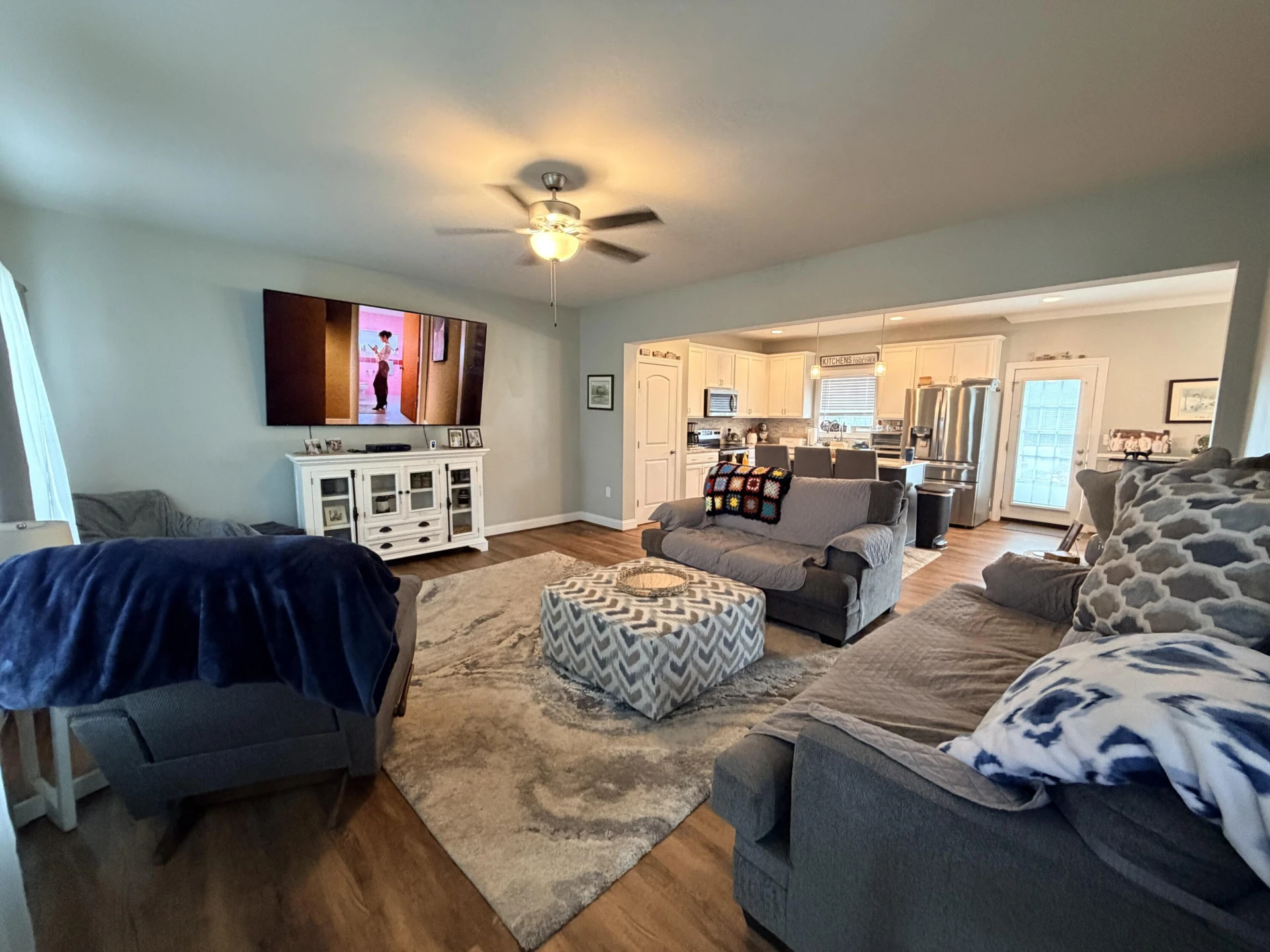 595 Spring Grove DR - Photo 3