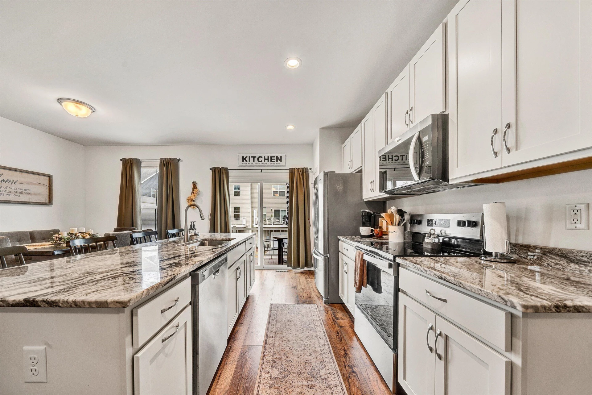 231 Broad ST - Photo 10