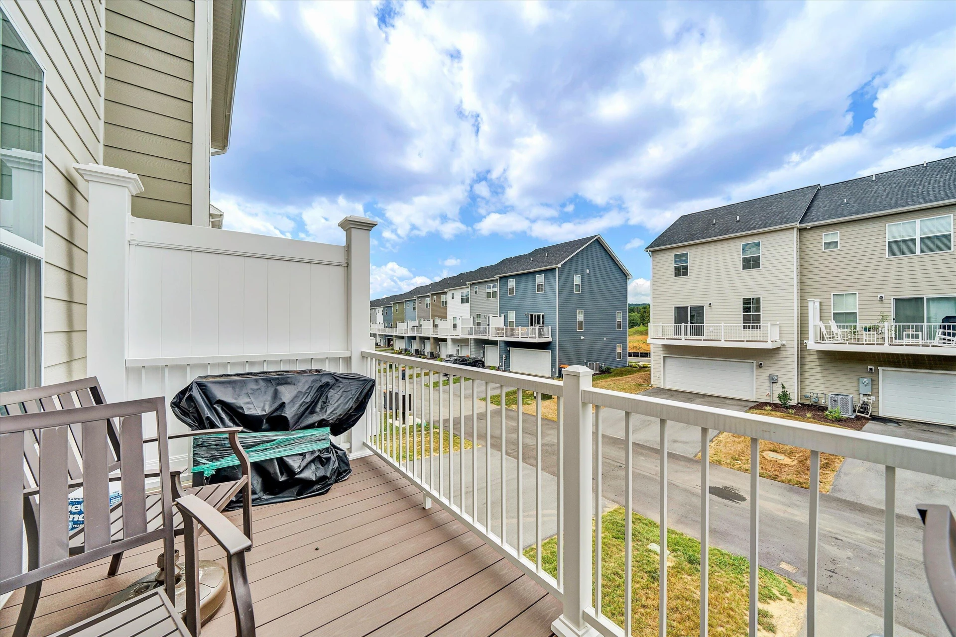 231 Broad ST - Photo 13