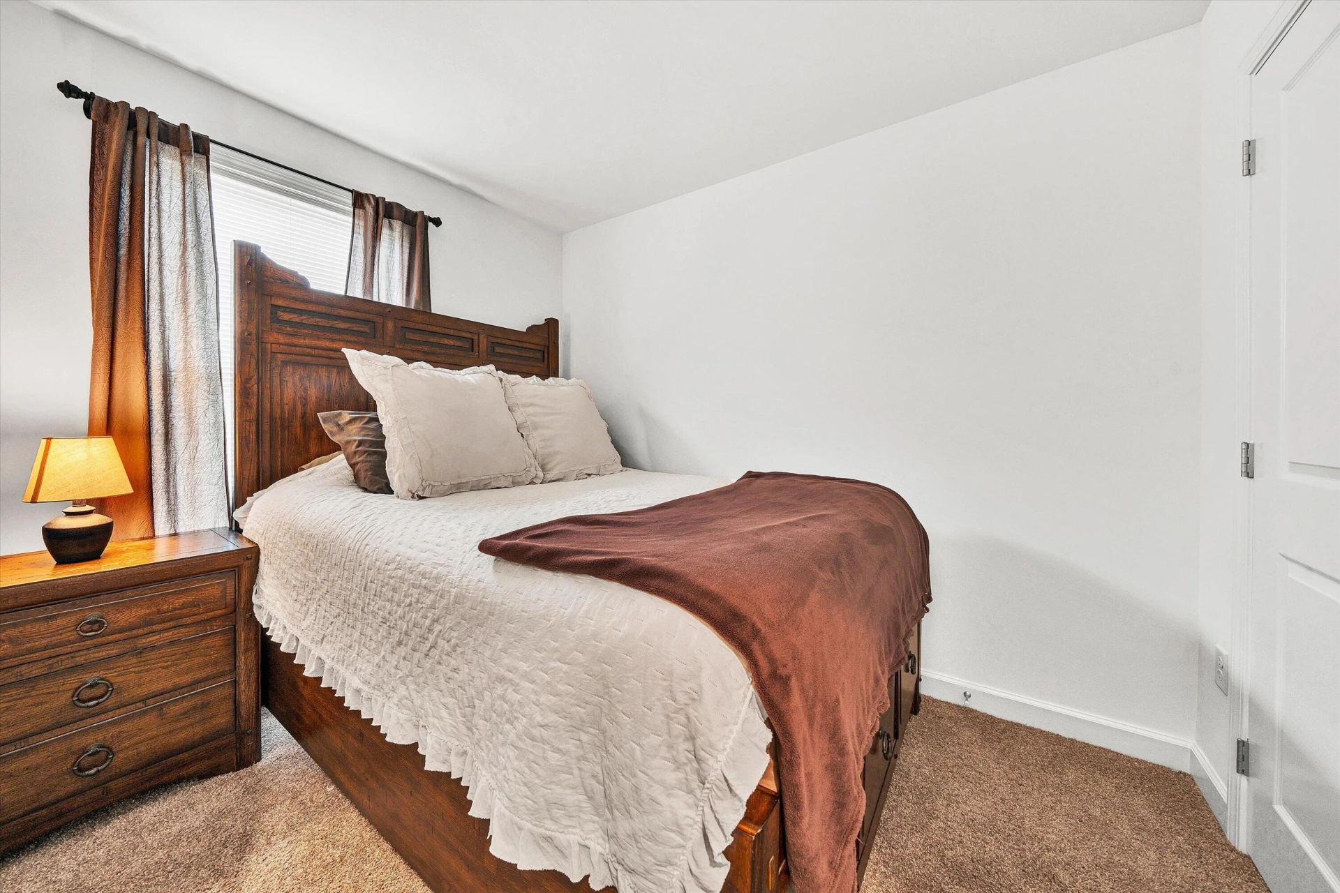 231 Broad ST - Photo 21