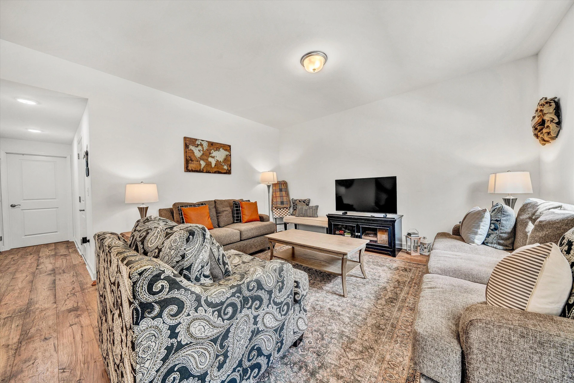 231 Broad ST - Photo 4