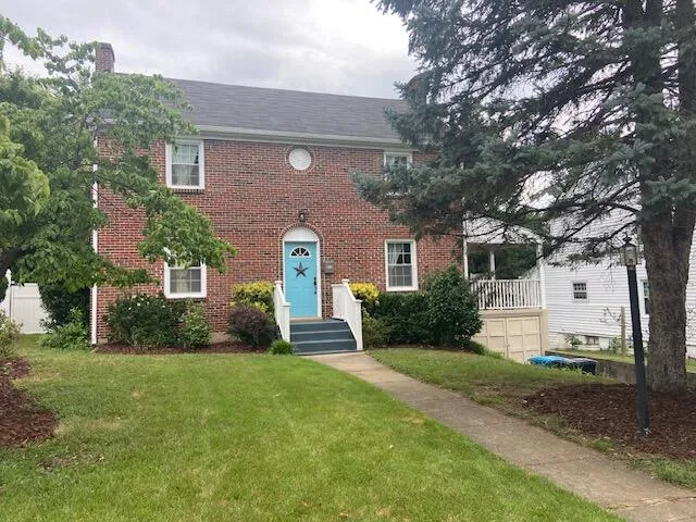2317 Idavere RD SW, Roanoke, VA, 24015