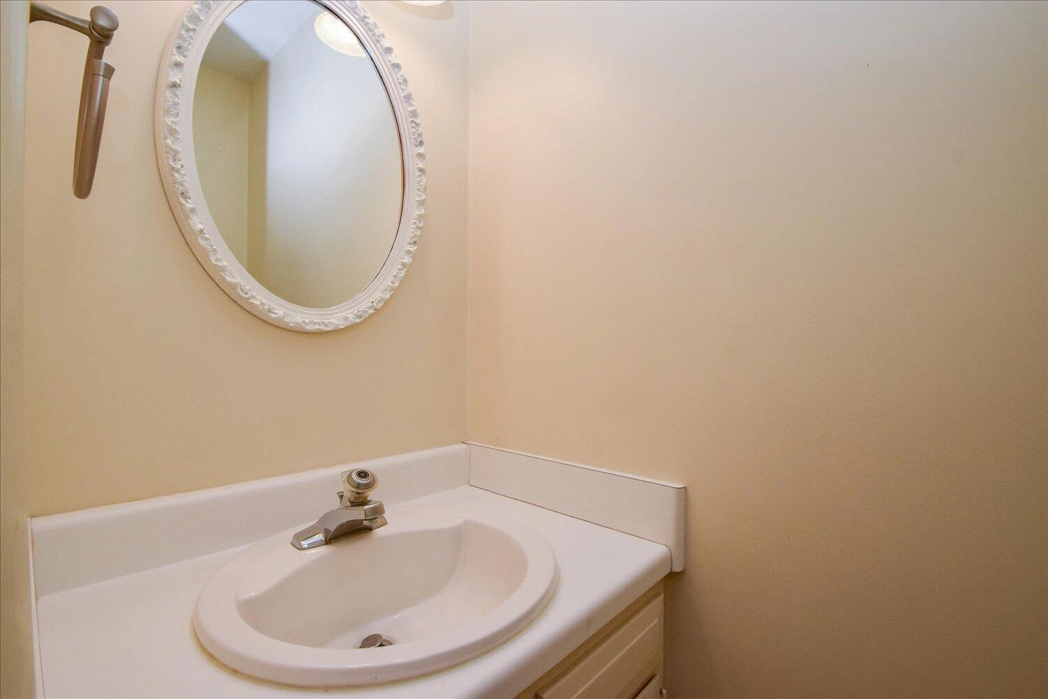3255 Londonderry LN - Photo 13