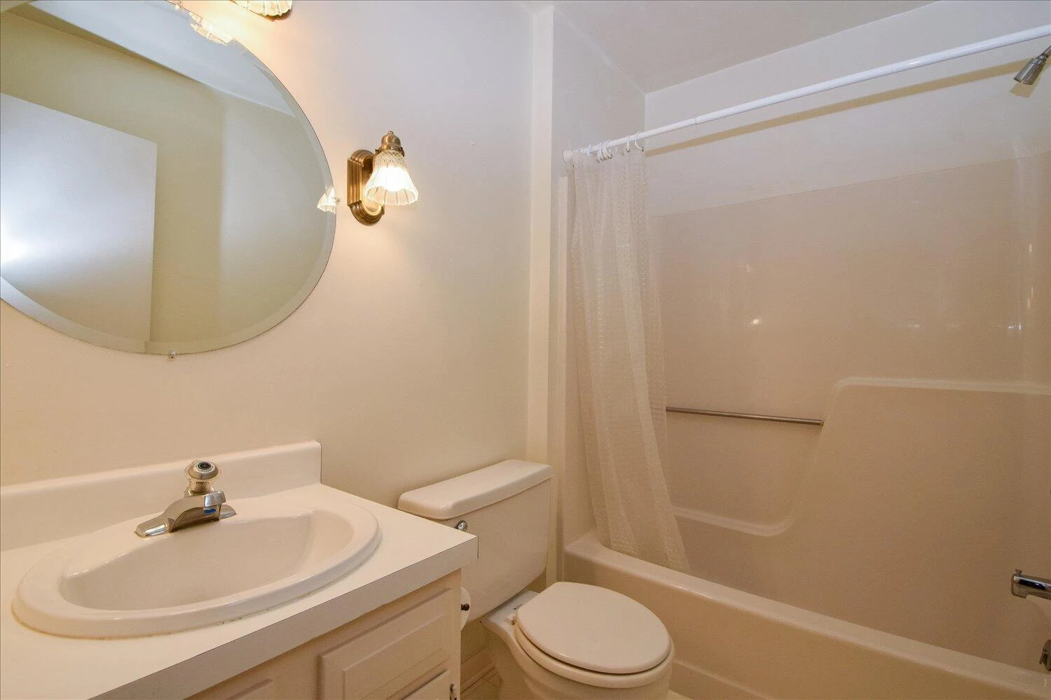 3255 Londonderry LN - Photo 19