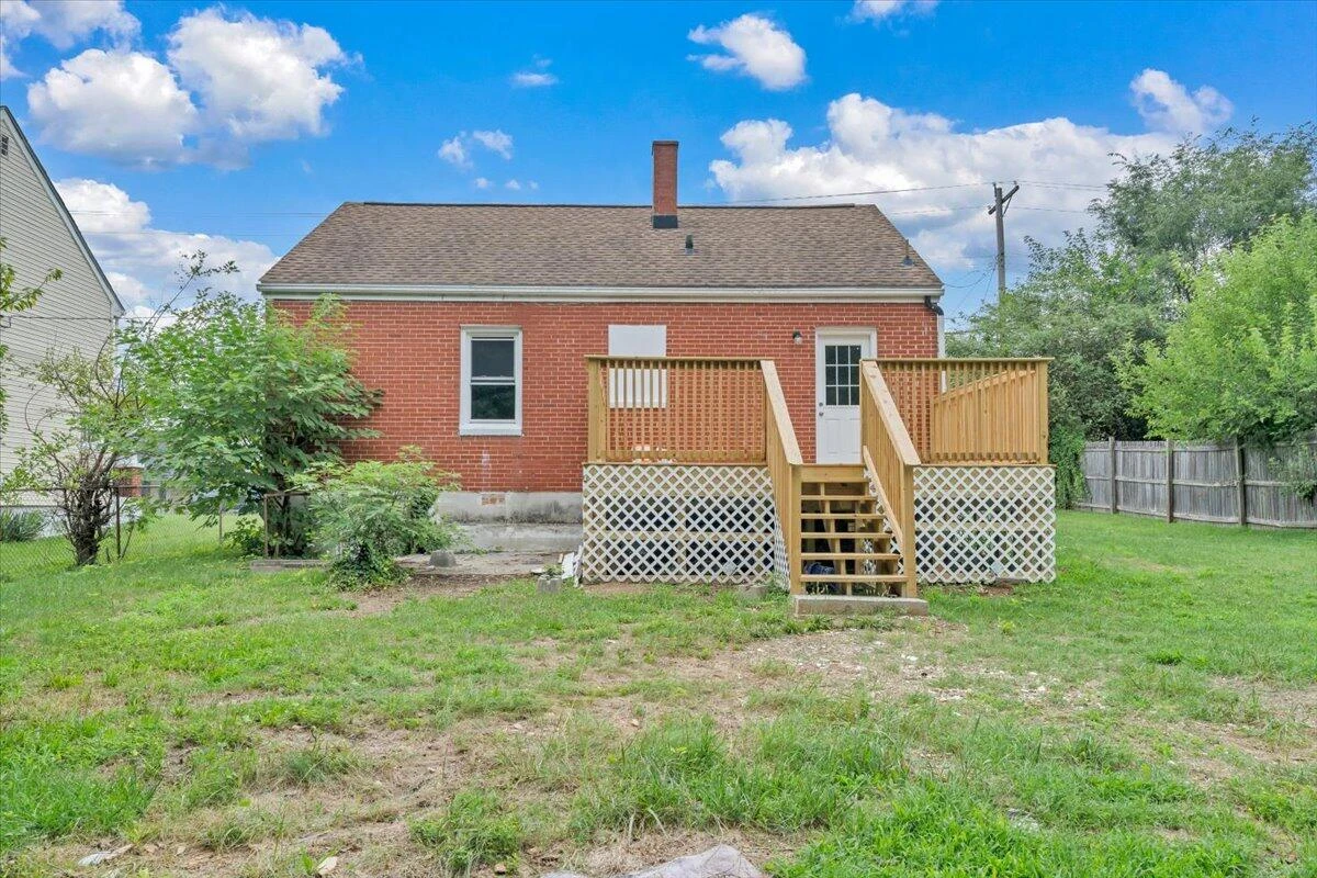 2923 Courtland RD NW - Photo 10