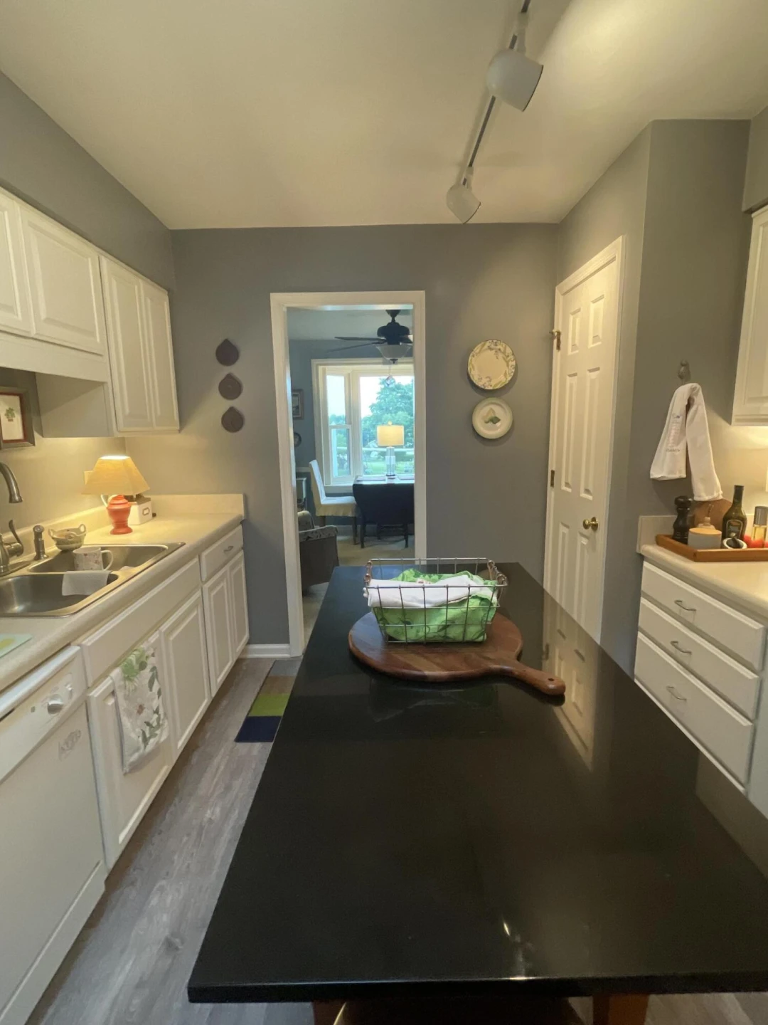 1070 Owl LN - Photo 18
