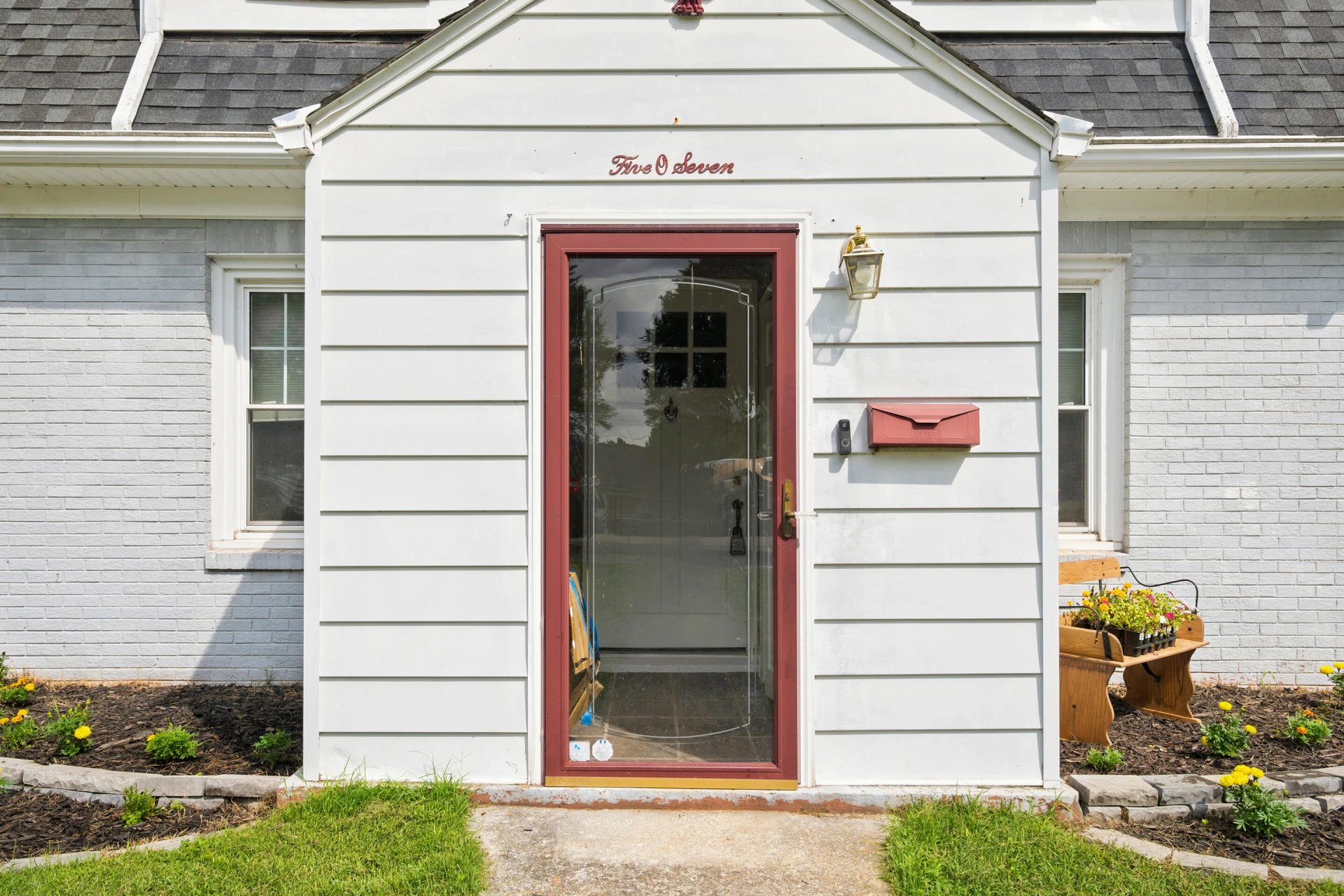 507 4th ST - Photo 2