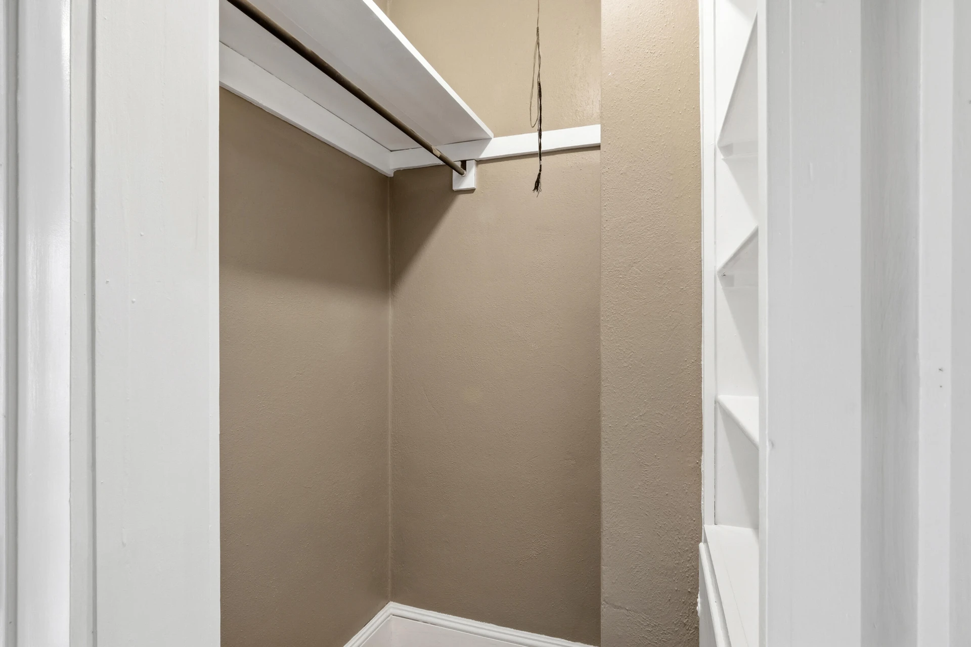 507 4th ST - Photo 20